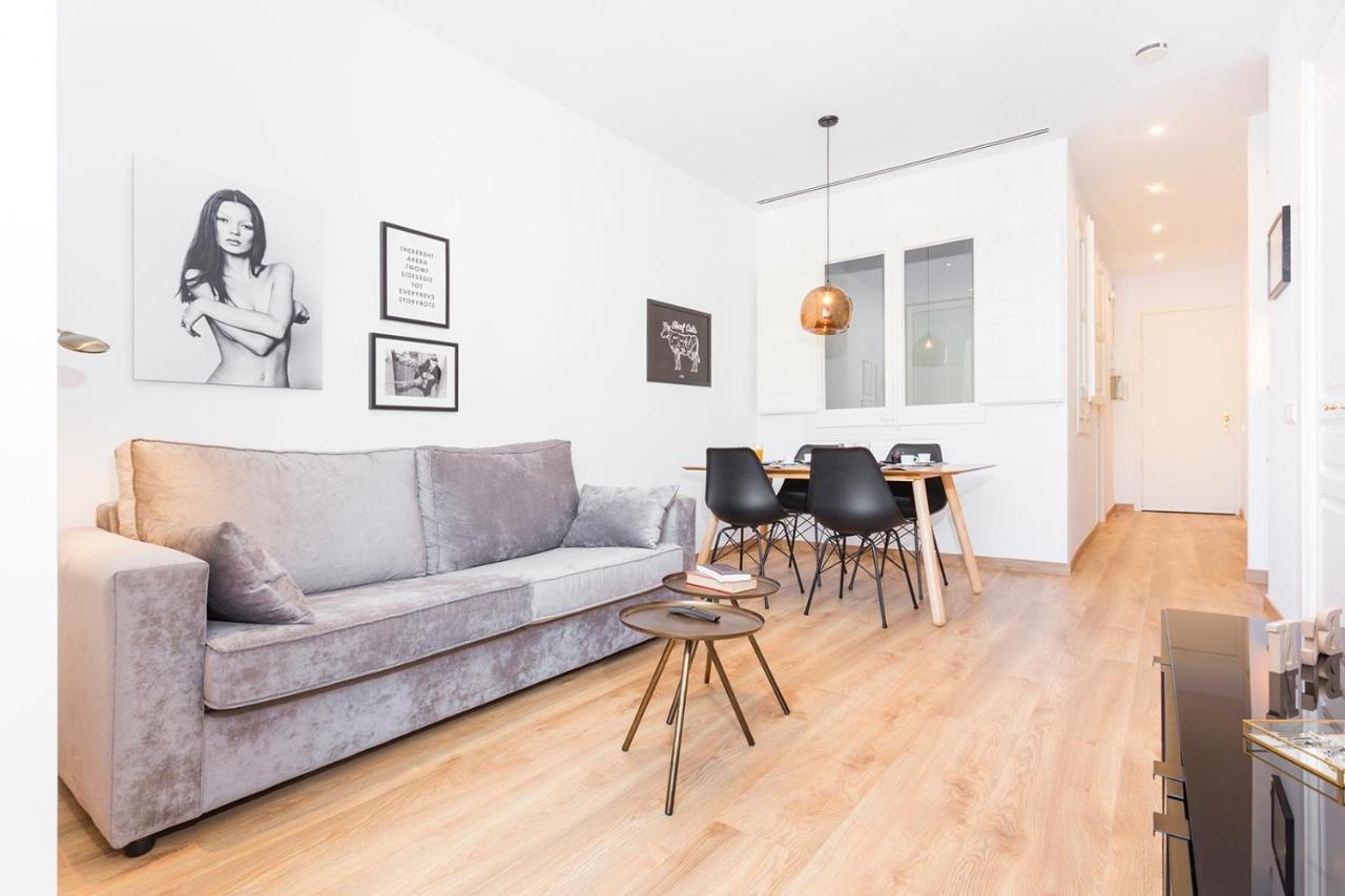 Cozy Apartment Close To Passeig De Gracia Barcelona Luaran gambar