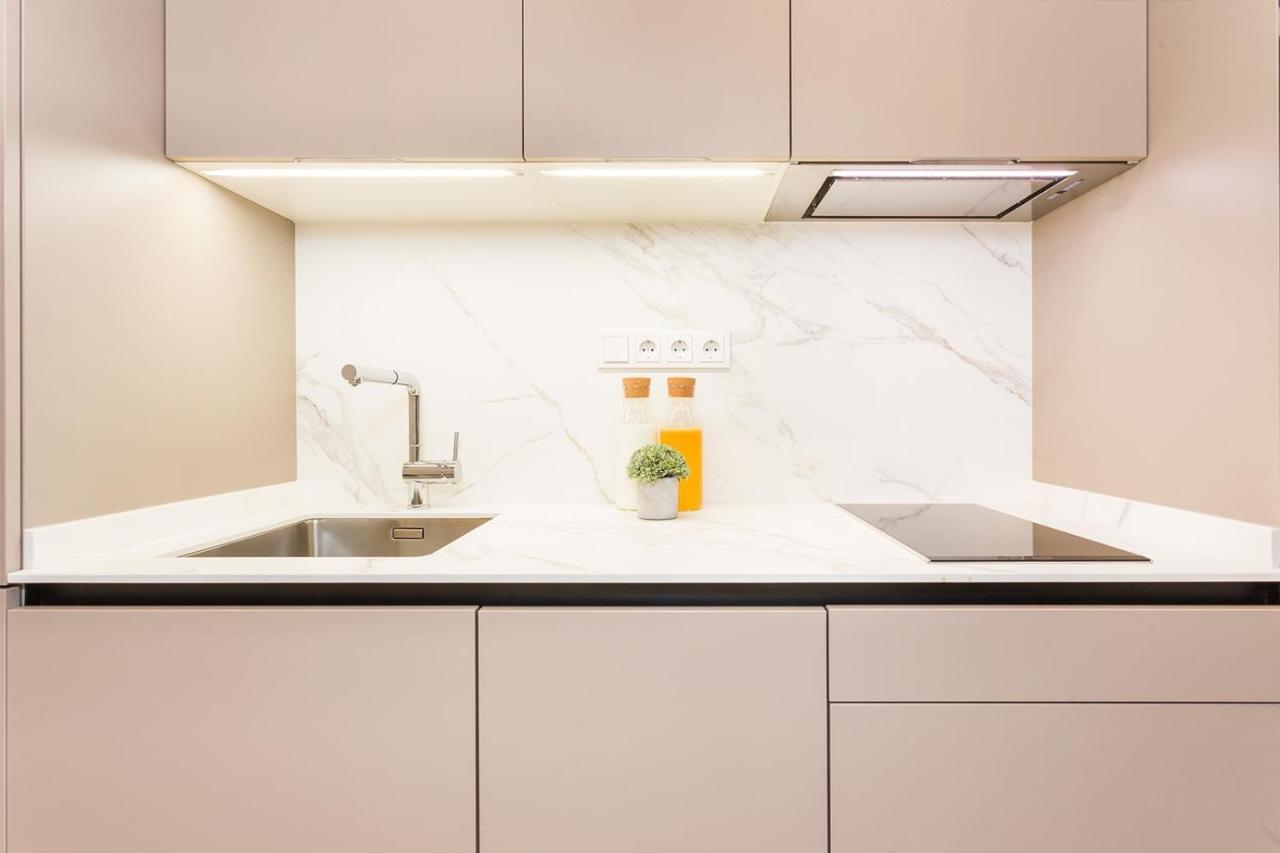 Cozy Apartment Close To Passeig De Gracia Barcelona Luaran gambar