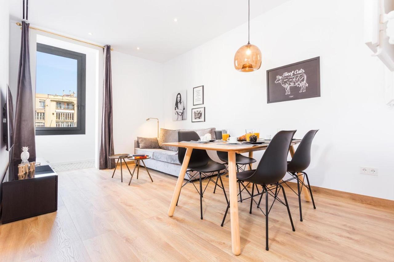 Cozy Apartment Close To Passeig De Gracia Barcelona Luaran gambar